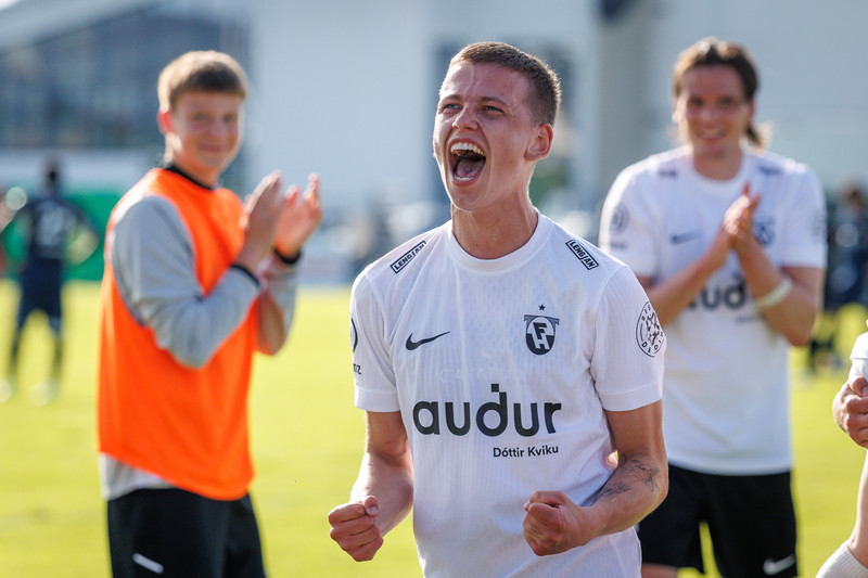 Tekst FH-ingum að tengja saman sigra?