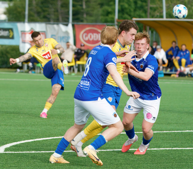 Besta deildin: Framarar á miklu skriði