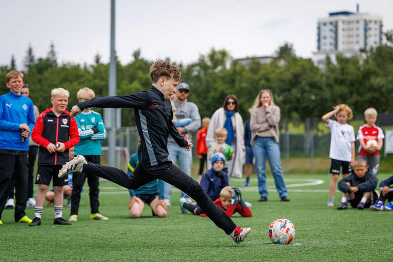 Myndaveisla úr vítaspyrnukeppni Fótbolti.net
