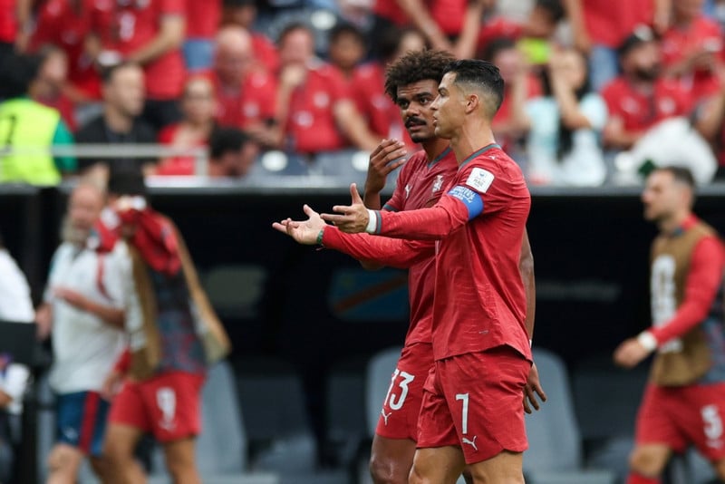 Segir að Martínez hafi verið hræddur við að taka Ronaldo af velli