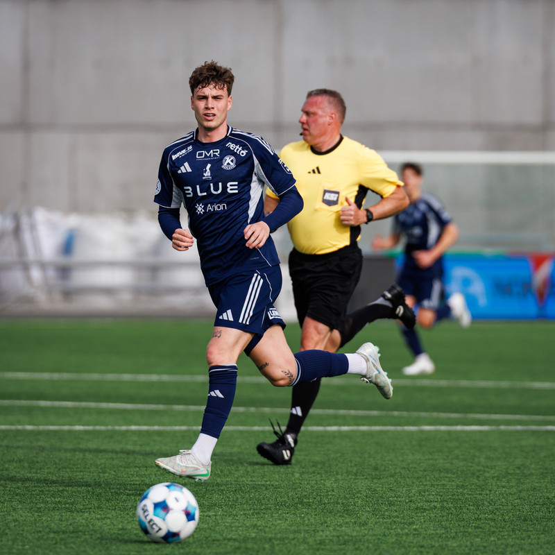 Myndaveisla: Keflavík náði í stig á Hlíðarenda