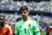Courtois fór meiddur af velli