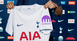 Tottenham kaupir Fernandes fyrir metfé (Staðfest)