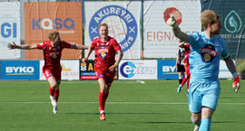 Þór að vinna KR 3-0 - Markvörður skoraði frá eigin...