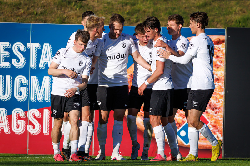 Í 11. sæti deildarinnar.