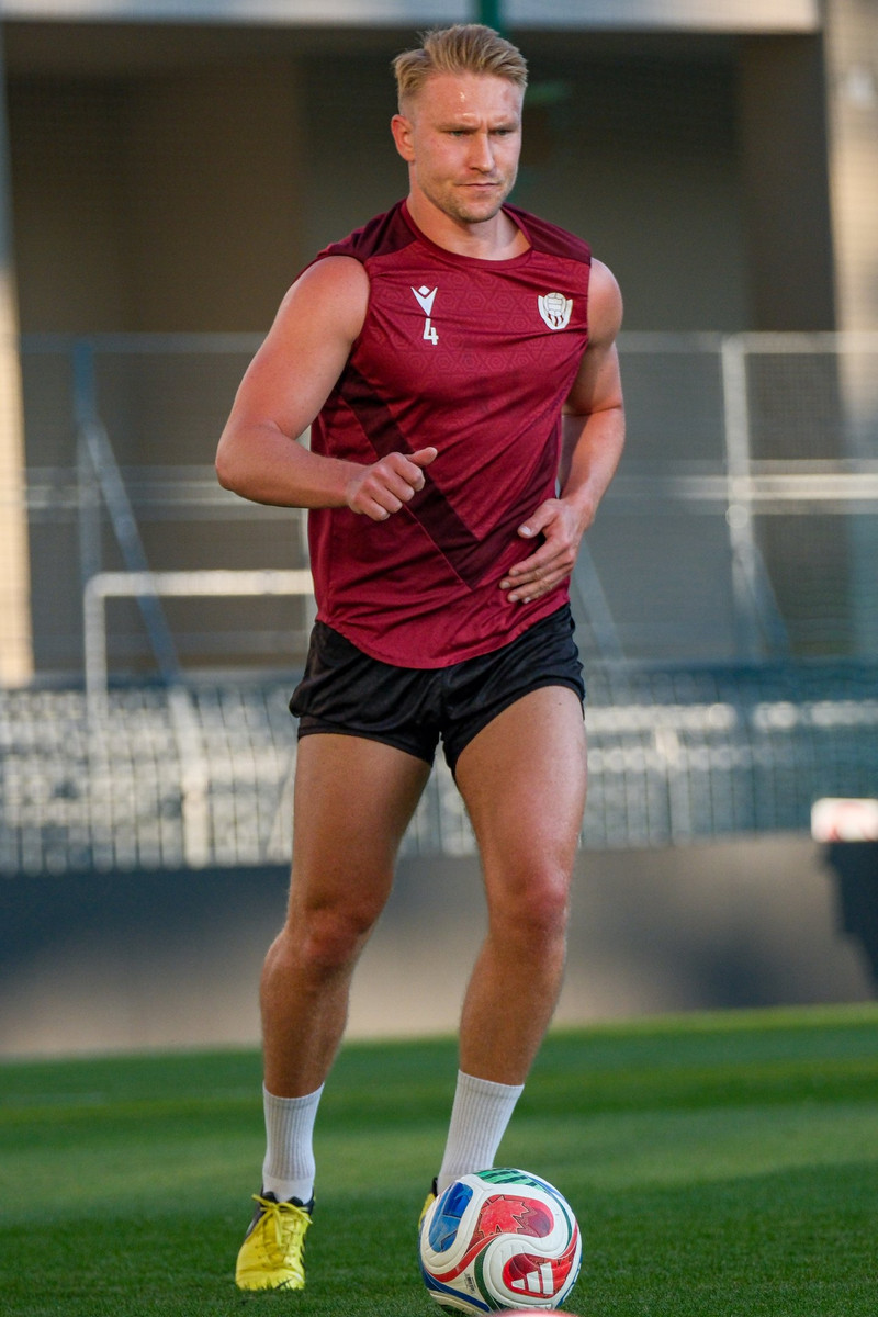 Myndaveisla: Víkingur æfði á keppnisvellinum