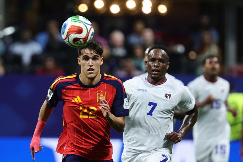 Besta ungstirni HM líkt við Gerard Pique