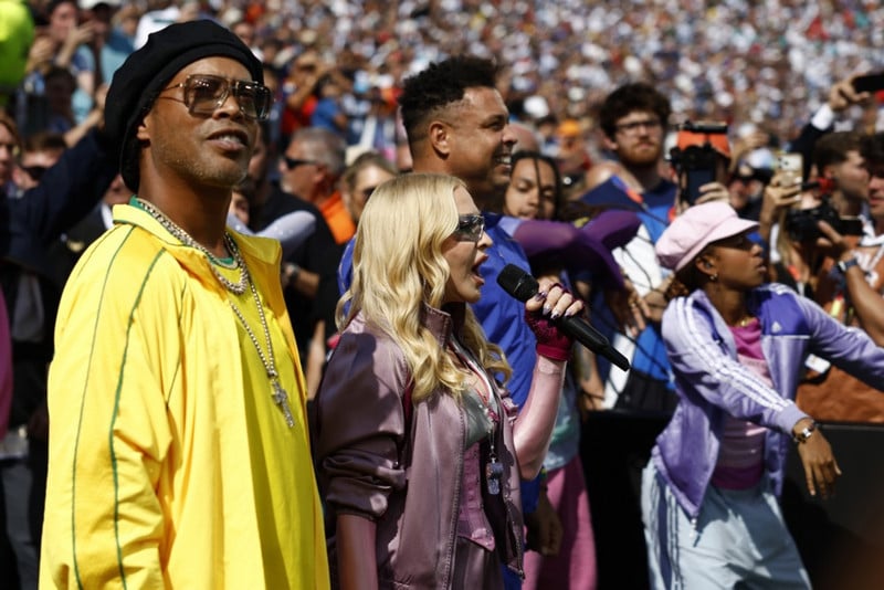 Ronaldinho, Madonna og Ronaldo í miklu stuði.