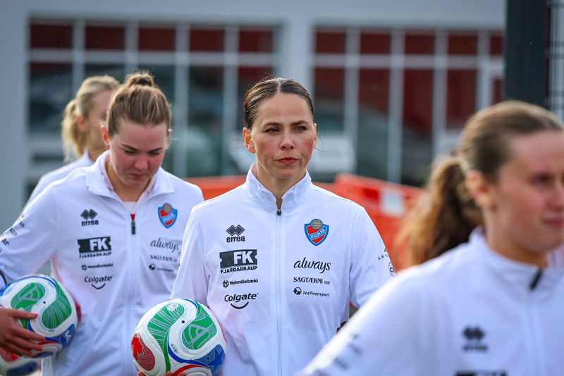 Lengjudeild kvenna: HK skemmdi endurkomupartý Söru Bjarkar