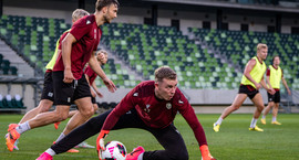 Myndaveisla: Víkingur æfði á keppnisvellinum í...