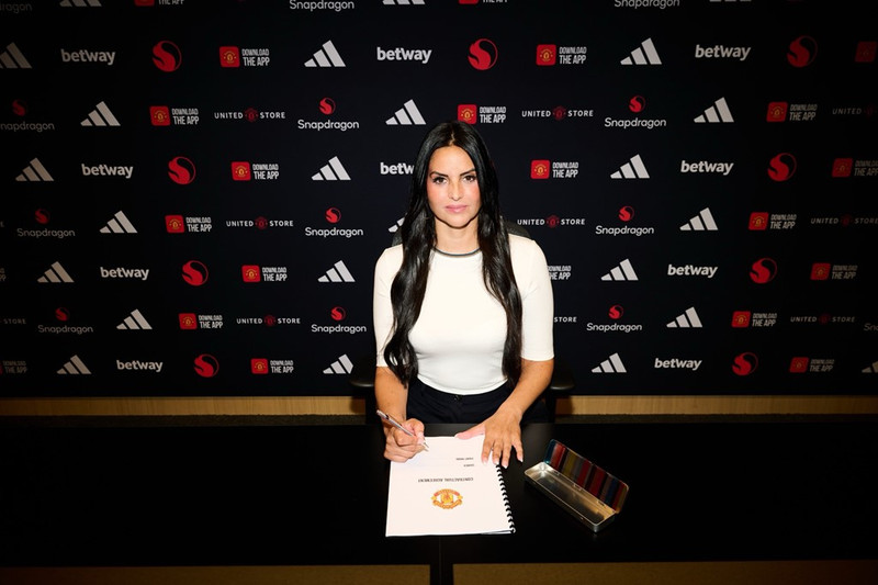 Eva Olid tekin við Man Utd - „Draumur að verða að veruleika"