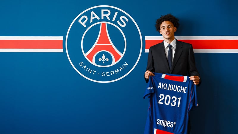 Akliouche til PSG (Staðfest)