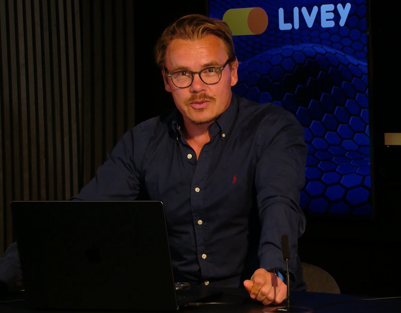 Hjörtur Hjartarson.