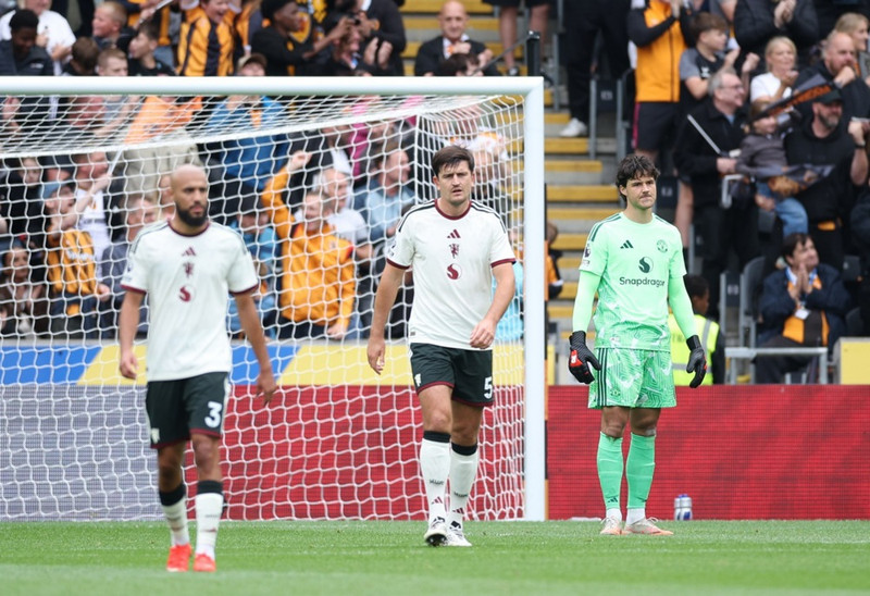 Man Utd tapaði fyrir nýliðum Hull