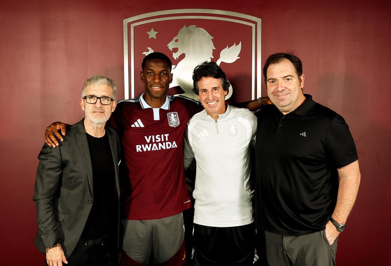 Nicolas Jackson til Aston Villa (Staðfest)