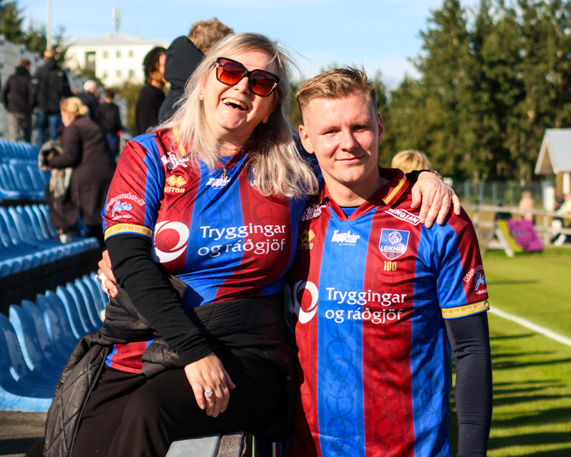 Árni Elvar var að spila sinn síðasta leik í fótbolta.