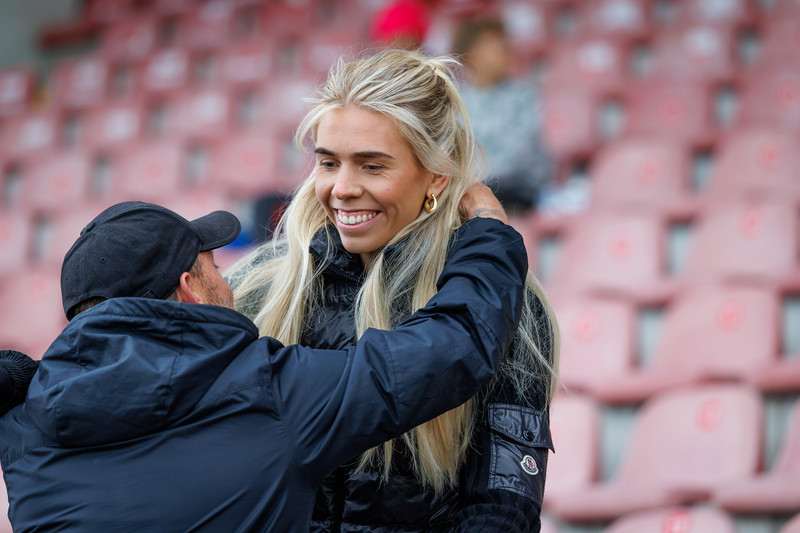 Ásdís Karen stoppaði stutt í Hafnarfirði - Mætt til AIK (Staðfest)