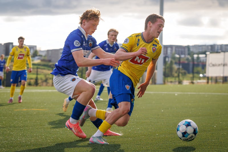 Eiður hrósaði 17 ára leikmanni KA