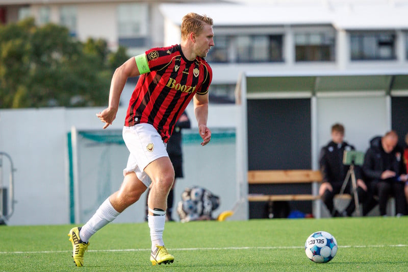 Oliver Ekroth náði stórum áfanga þegar Víkingur mætti Fram.