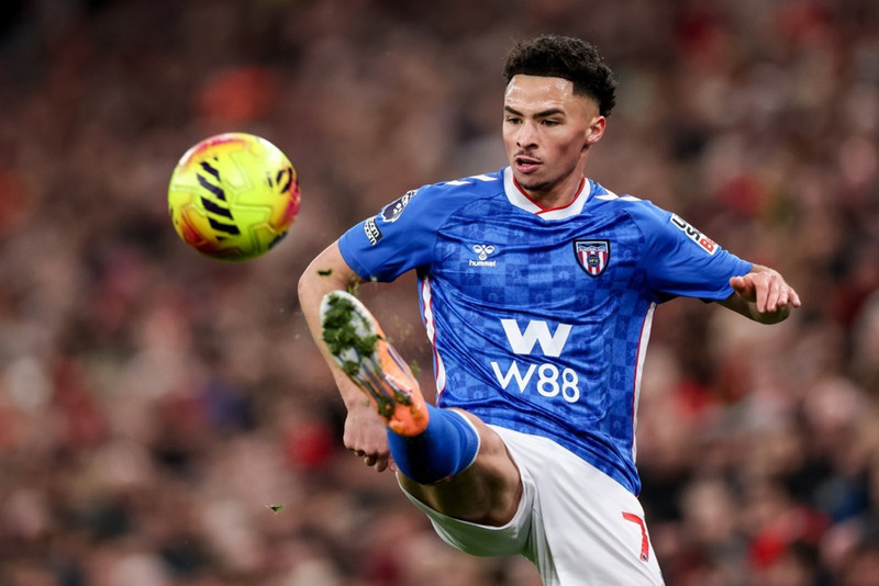 Al-Ittihad í viðræðum við Sunderland
