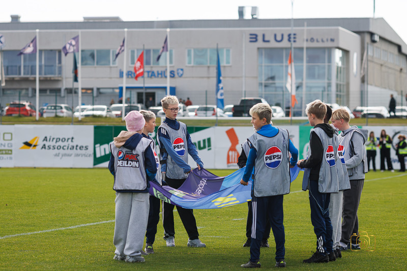 Myndaveisla: Valur vann á Ljósanótt en það dugði ekki til