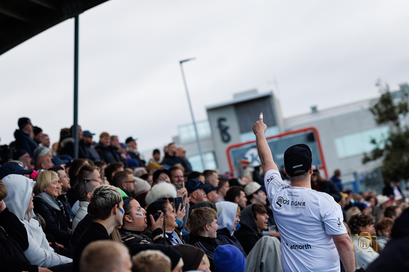 Myndaveisla: Valur vann á Ljósanótt en það dugði ekki til