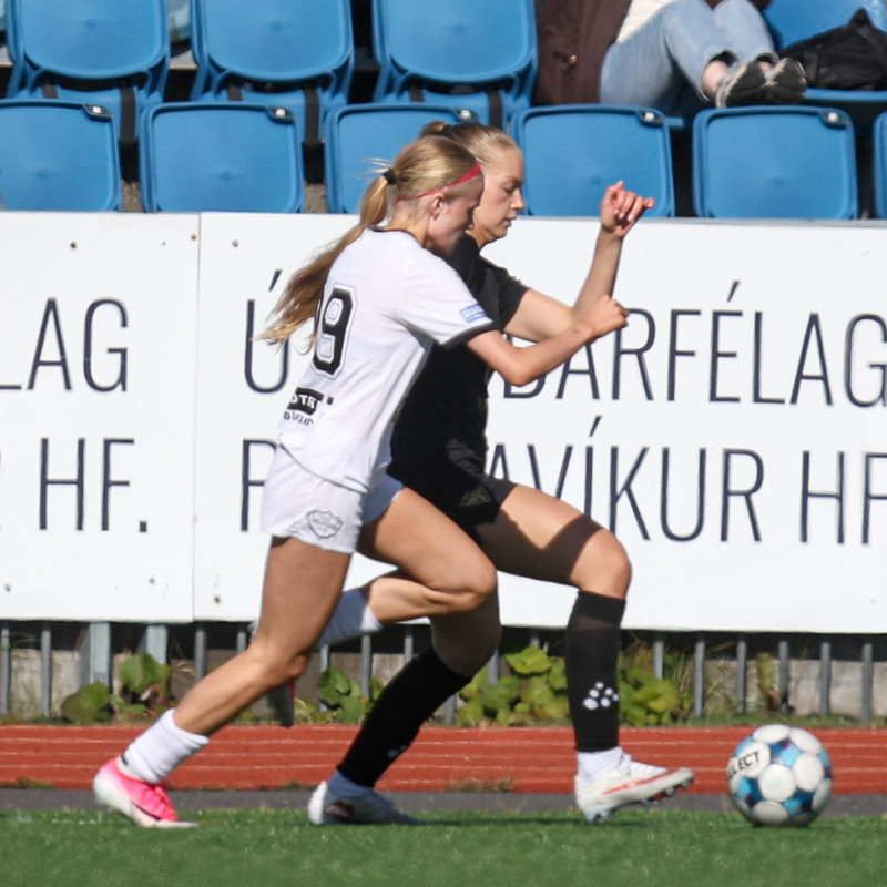 Myndaveisla: Gleði þegar Gróttukonur komust upp í Bestu