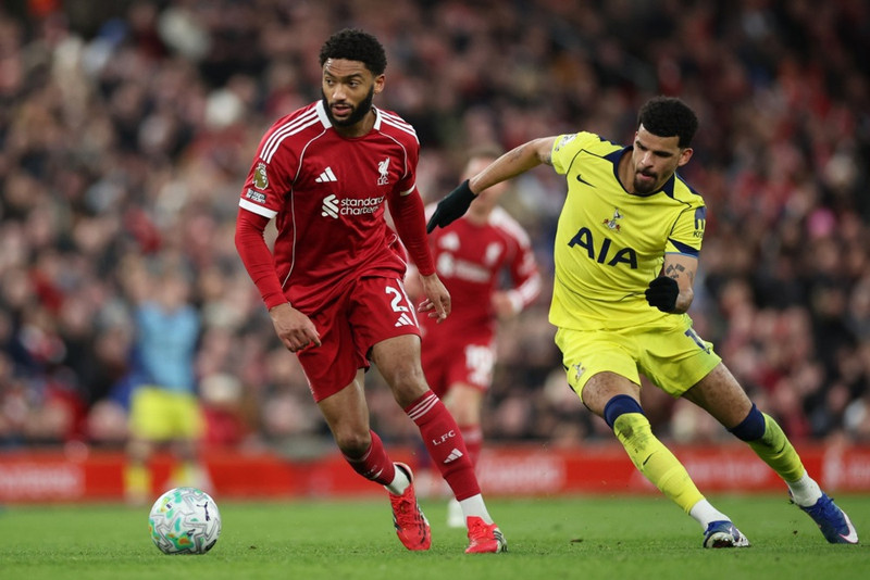England í dag - Úrvalsdeildarslagir hjá Arsenal og Liverpool