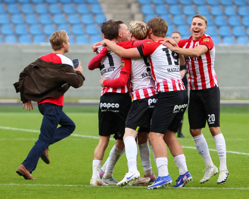 Myndaveisla: Þróttur upp í Bestu deildina