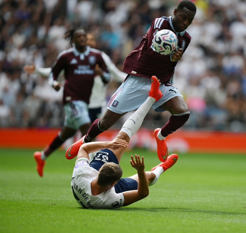 Emery: Býst við að sjá Tottenham í topp fjórum