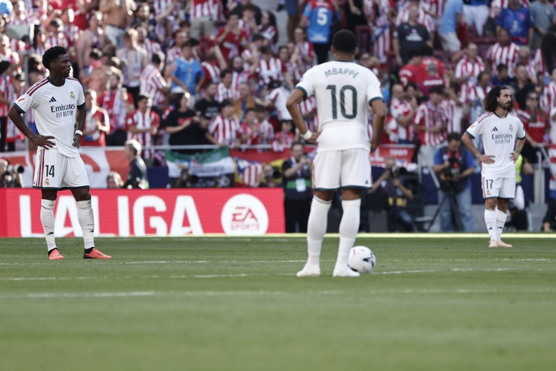 Spánn: Atlético vann Madrídarslaginn - Huijsen sá rautt
