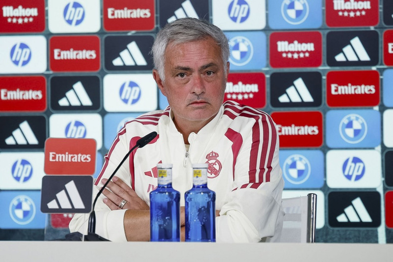 Mourinho breytist aldrei, sem betur fer.