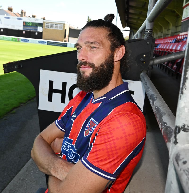 Carroll gekk til liðs við utandeildarliðið Dagenham & Redbridge í fyrrasumar.