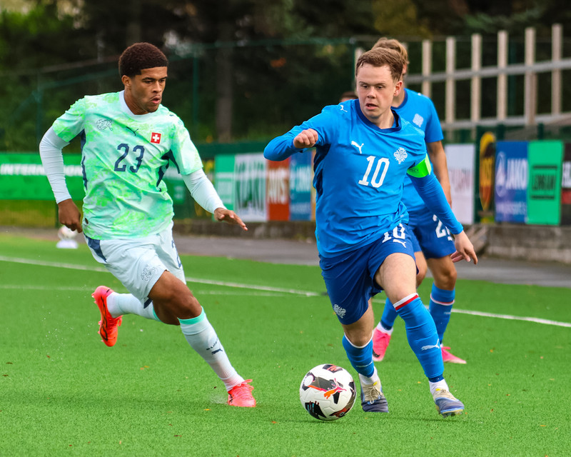 U21: Strákarnir léku listir sínar og pökkuðu Sviss saman