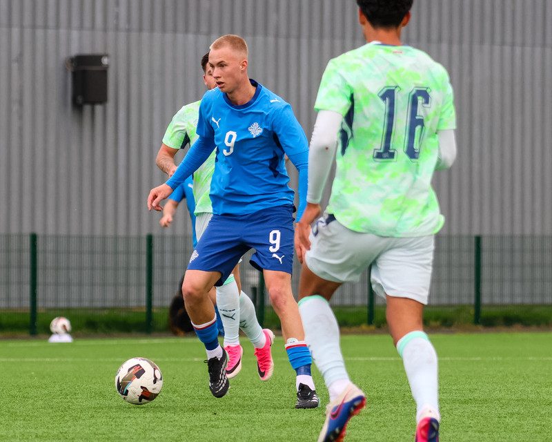 U21: Strákarnir léku listir sínar og pökkuðu Sviss saman