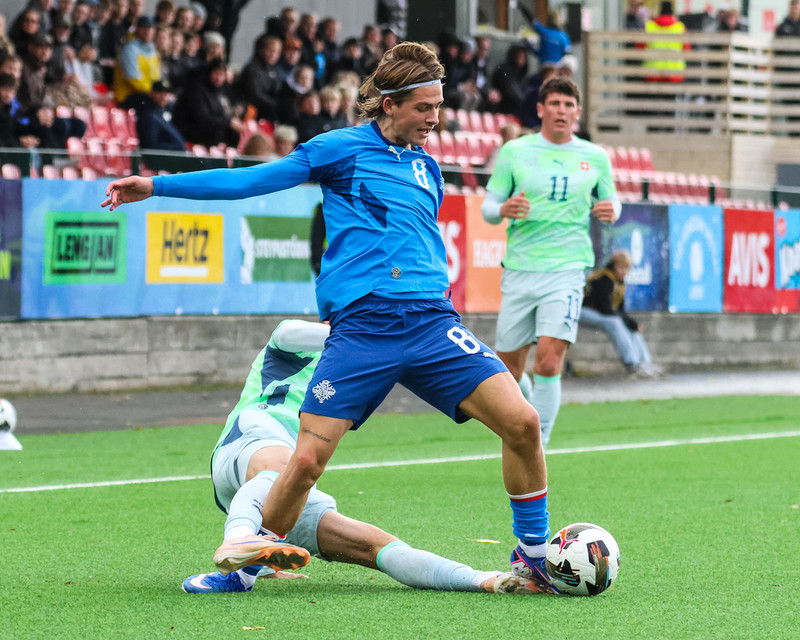 U21: Strákarnir léku listir sínar og pökkuðu Sviss saman