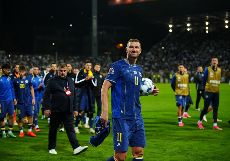 Mark dæmt af Dzeko í síðasta landsleiknum
