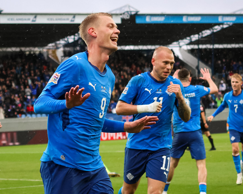 Sjáðu Orra koma Íslandi yfir eftir skemmtilegt spil
