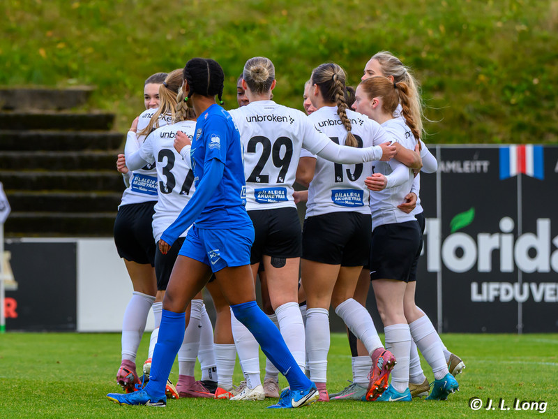Myndaveisla: FH fór illa með ÍBV