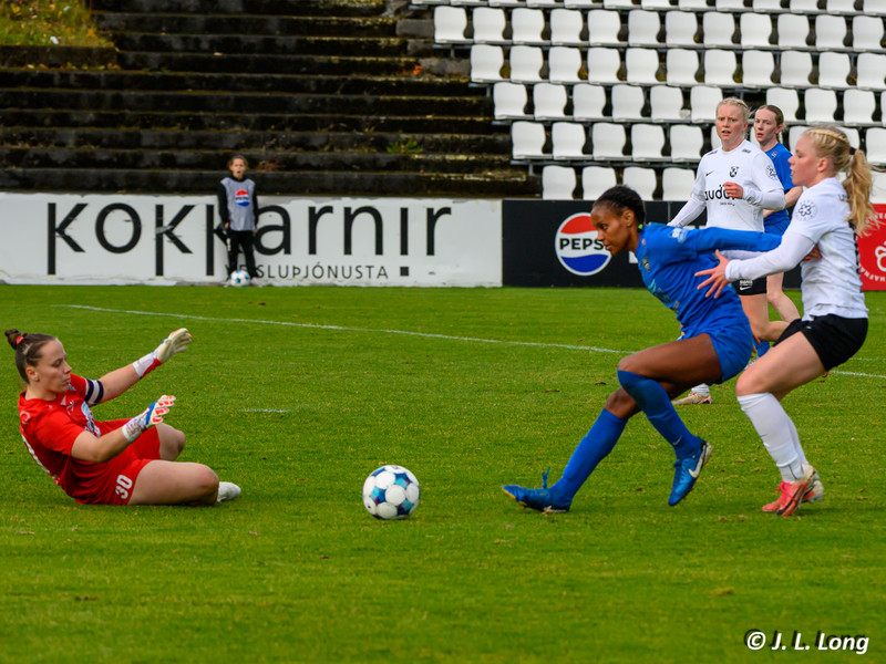 Myndaveisla: FH fór illa með ÍBV