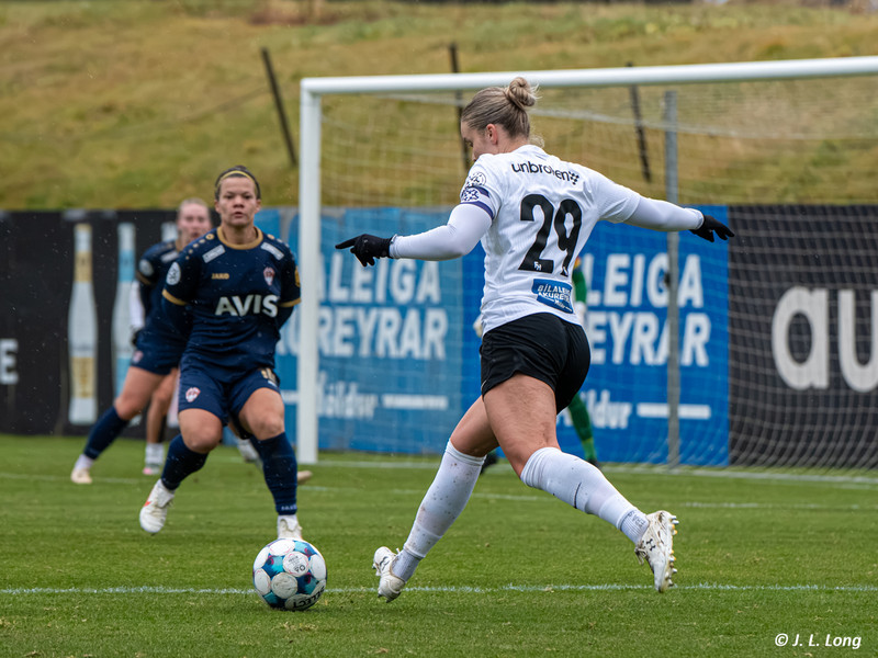 Myndaveisla: FH fékk þungan skell í óveðrinu
