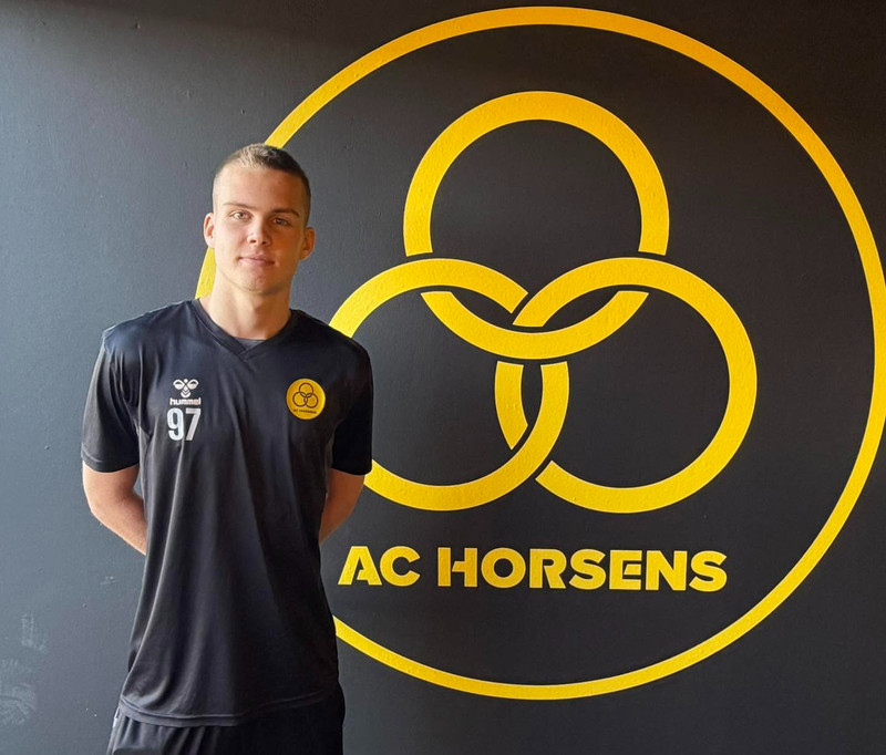 Eftirsóttur Mikael Máni á reynslu hjá Horsens