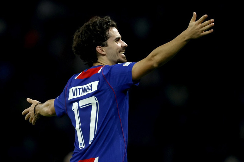 Vitinha stýrði miðsvæðinu gegn Barcelona