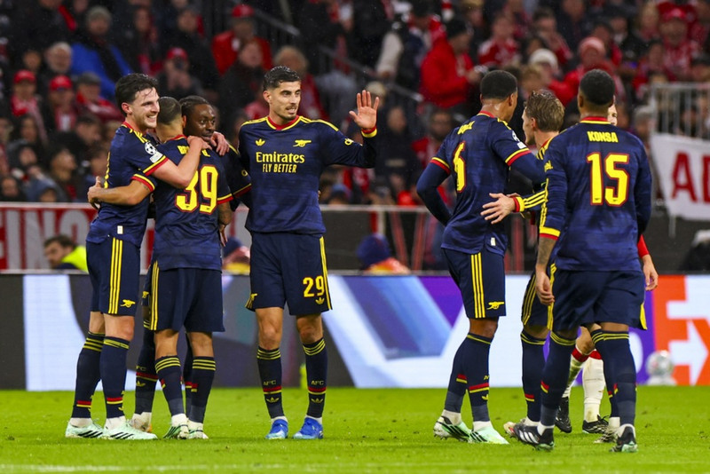 Eze skoraði fyrra mark Arsenal