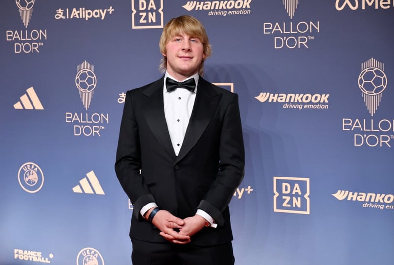 Bardagakappinn Paddy Pimblett.