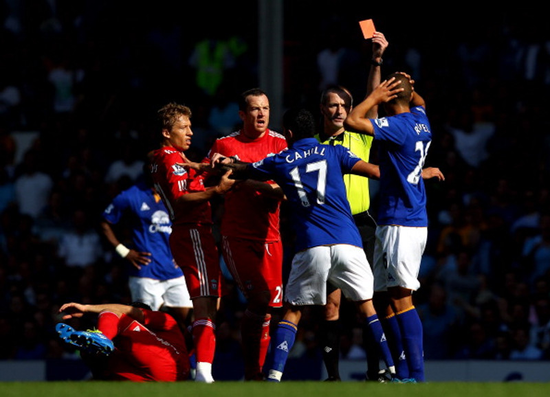 Úr leik Everton og Liverpool fyrir nokkrum árum.